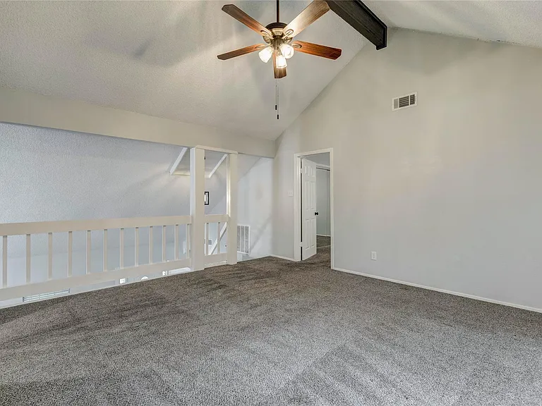 9614 Charter Ridge Dr — Photo 20