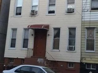 1818 Woodbine St, Flushing, NY 11385