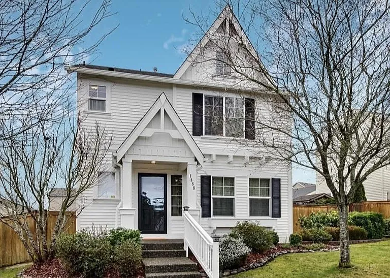 1888 Hoffman Hill Blvd — Photo 1