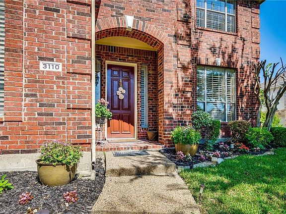 5th image of 3110 Normandy Dr