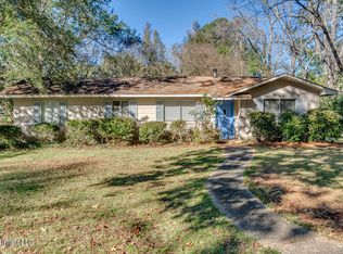 823 Dunton Rd, Clinton, MS 39056