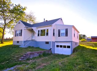 712 Gordon St, Glasgow, VA 24555