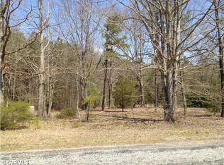 354 Rocky Ford Rd, Crewe, VA 23930
