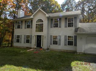 226 Squirrelwood Ct, Effort, PA 18330