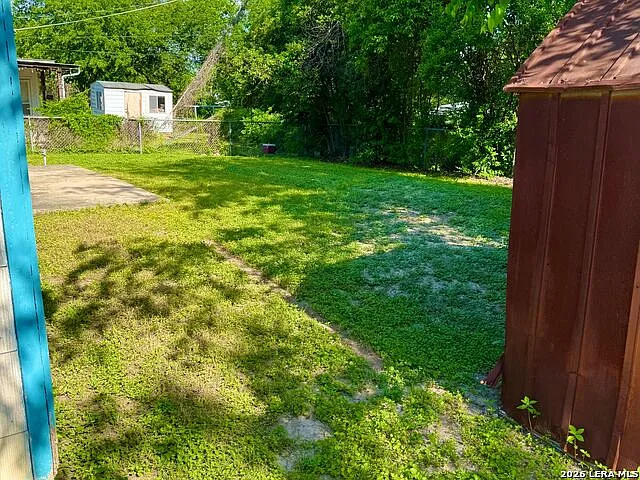 2423 Spicewood — Photo 14
