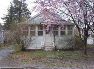 22 Beach Rd, Clinton, CT 06413