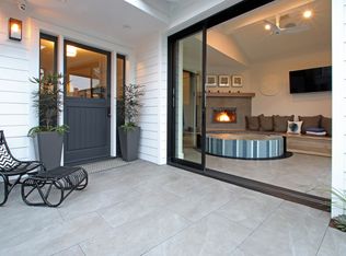 516 24th St, Manhattan Beach, CA 90266