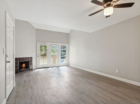 30 E Brown Rd