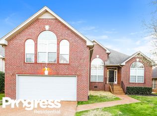 7332 Campton Rd, Nashville, TN 37211