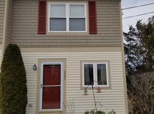 205 Fairway Dr #205, Coventry, RI 02816