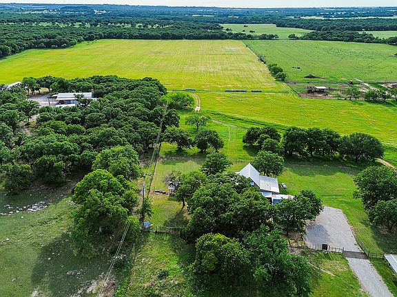 3rd image of 6085 County Road 146