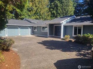 2534 Wedgewood Ct SE, Olympia, WA 98501