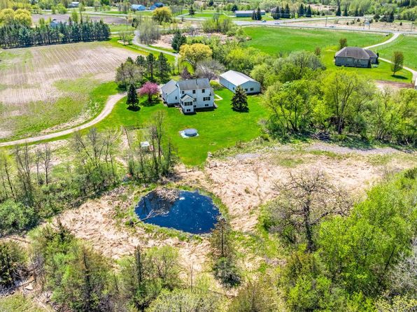 13774 Furuby Rd, Center City, MN 55012