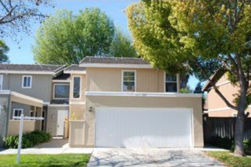 1st image of 607 Hermes Ct