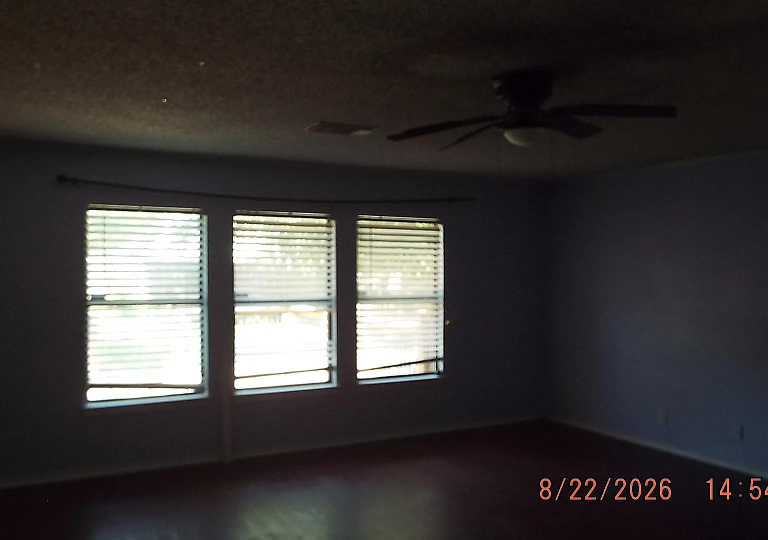 3 bed, 1614 sqft, $1,900 — Photo 2