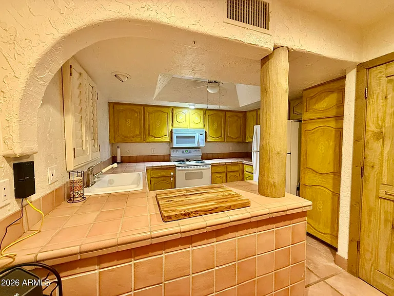 4303 E Cactus Rd #110 — Photo 11