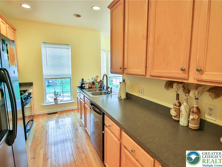 5293 Chandler Way — Photo 10