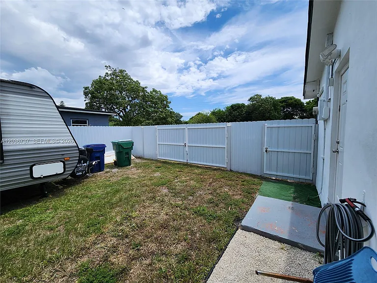 721 NW 33rd Ave — Photo 13