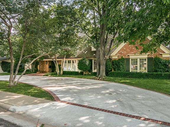 2nd image of 2323 Juniper Dr