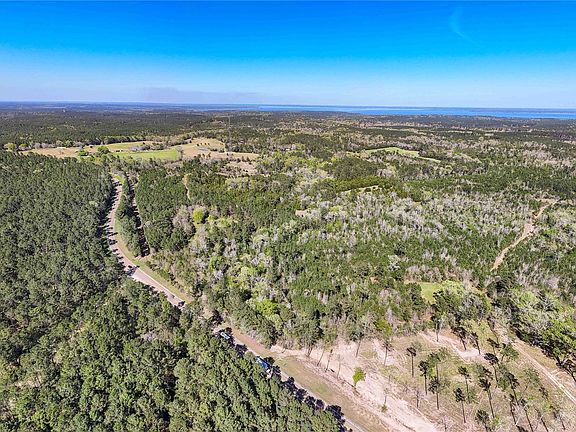 2nd image of Fm 946 Rd S
