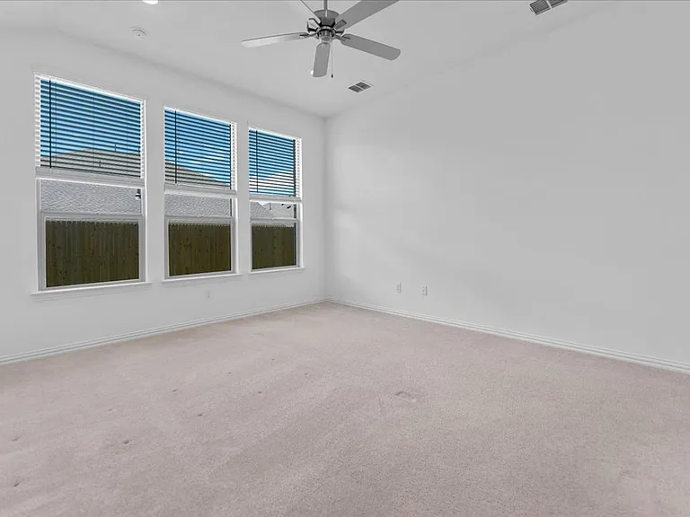 812 Morwenna Rd — Photo 34