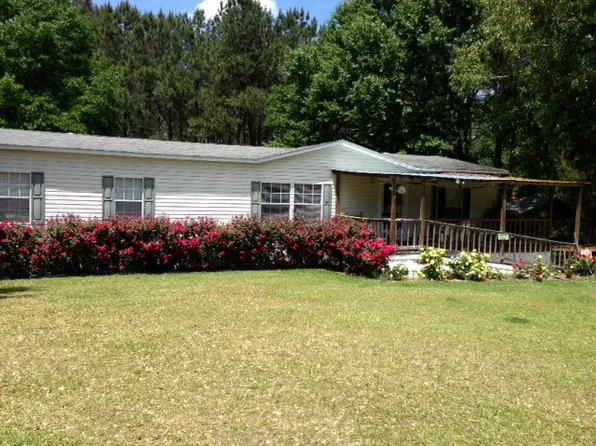 1164 Howell Rd, Doerun, GA 31744