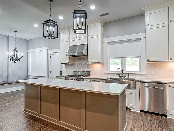 5th image of 177 Thompson Creek Ln