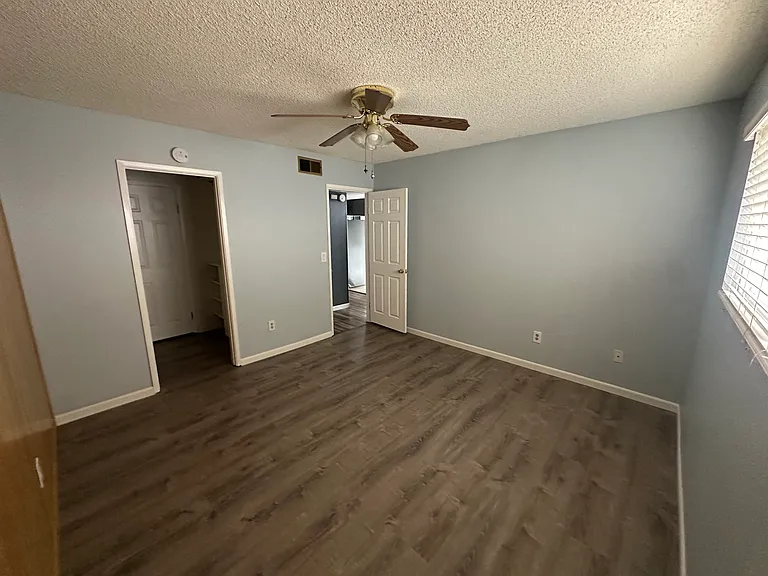 10334 Great Rock Rd — Photo 18
