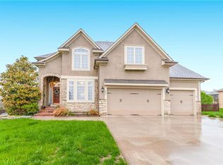 1803 Meadow Ln, Pleasant Hill, MO 64080