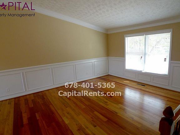 3rd image of 1456 Woodington Cir