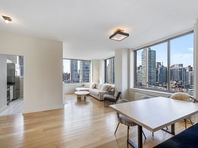 350 E 82nd St APT 15A, New York, NY, 10028