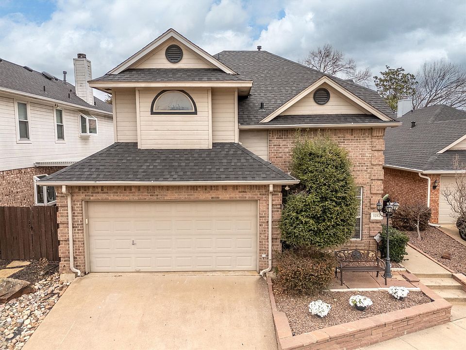 1st image of 1252 Royal Crescent Dr