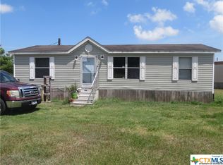 191 Refugio St, Lolita, TX 77971