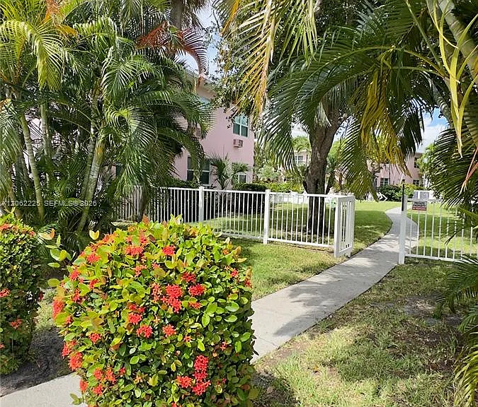 700 Bayshore Dr #17 — Photo 19