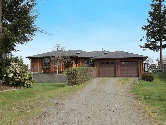 2nd image of 3882 Wavecrest Rd