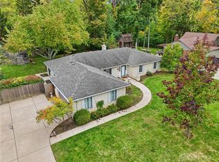 2216 Tyrol Trl, Dayton, OH 45459