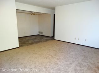 5449 Appomattox Rd APT 7, Davenport, IA 52806