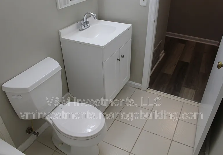 3837 Wem Dr — Photo 22