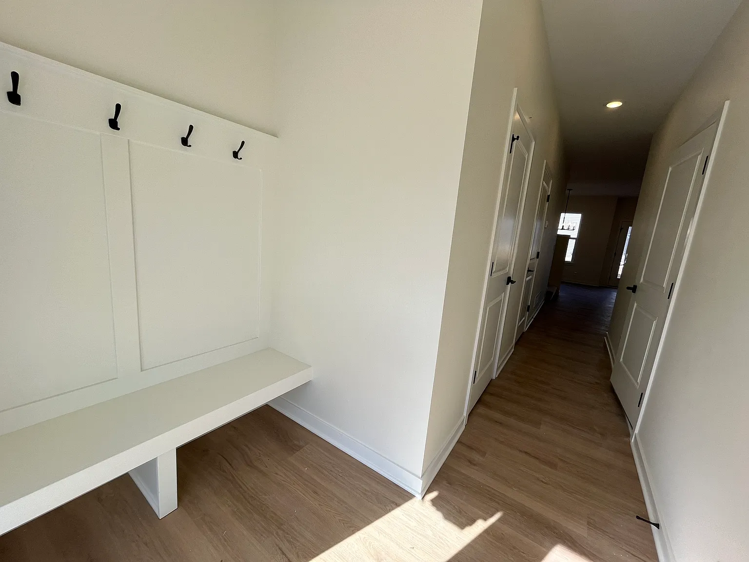 2 bed, 2.5 bath, 1468 sqft, $2,298 — Photo 4
