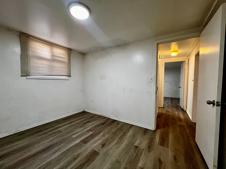 706 S 5th Ave — Photo 10