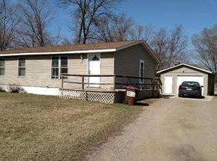 336 5th St NW, Perham, MN 56573