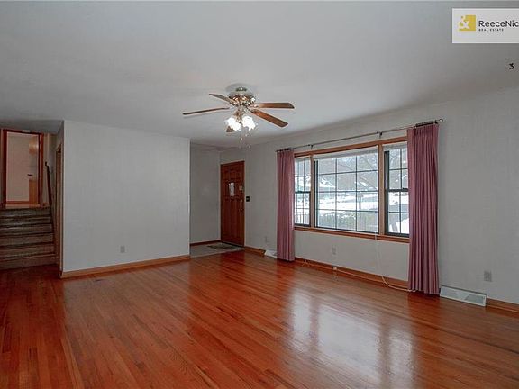 4th image of 8213 W 58th St