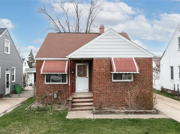 391 E 322nd St, Willowick, OH 44095