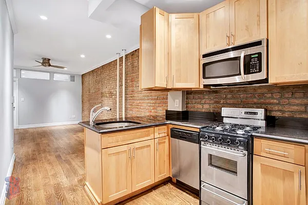 Rented by Centennial Properties NY | media 23