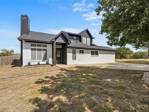 3rd image of 5107 Denmans Loop