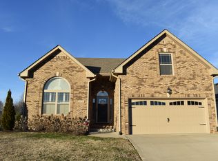 715 Valencia Dr, Clarksville, TN 37043