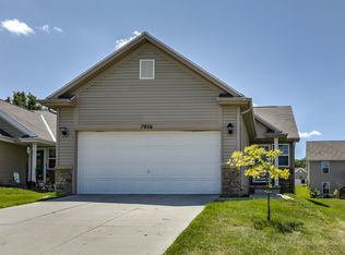 7906 S 22nd Ave, Bellevue, NE 68147