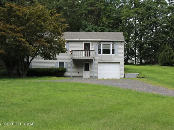 42 Brush Dr, East Stroudsburg, PA 18302