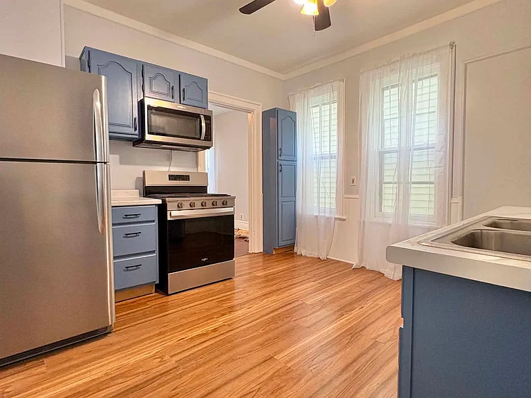 414 Hoyt St — Photo 22