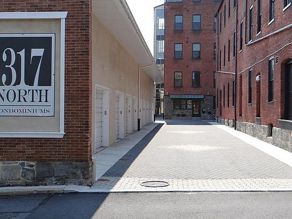 2nd image of 317 N Mulberry St Unit 301